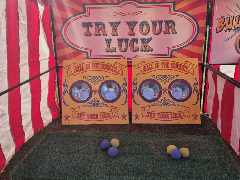 Ball in a Bucket Side Stall