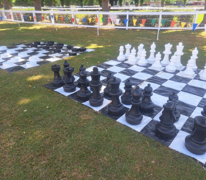 Giant Indoor and Outdoor Chess Rental