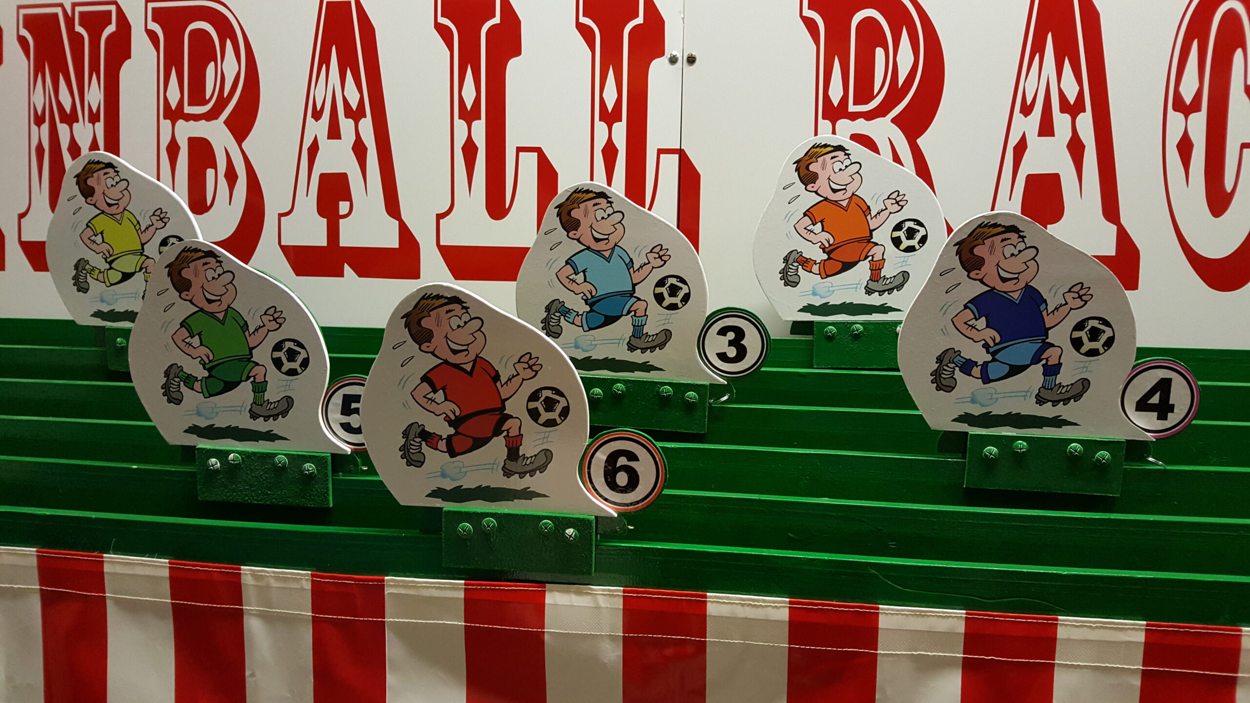 Football Themed 6 Player Pinball Racing